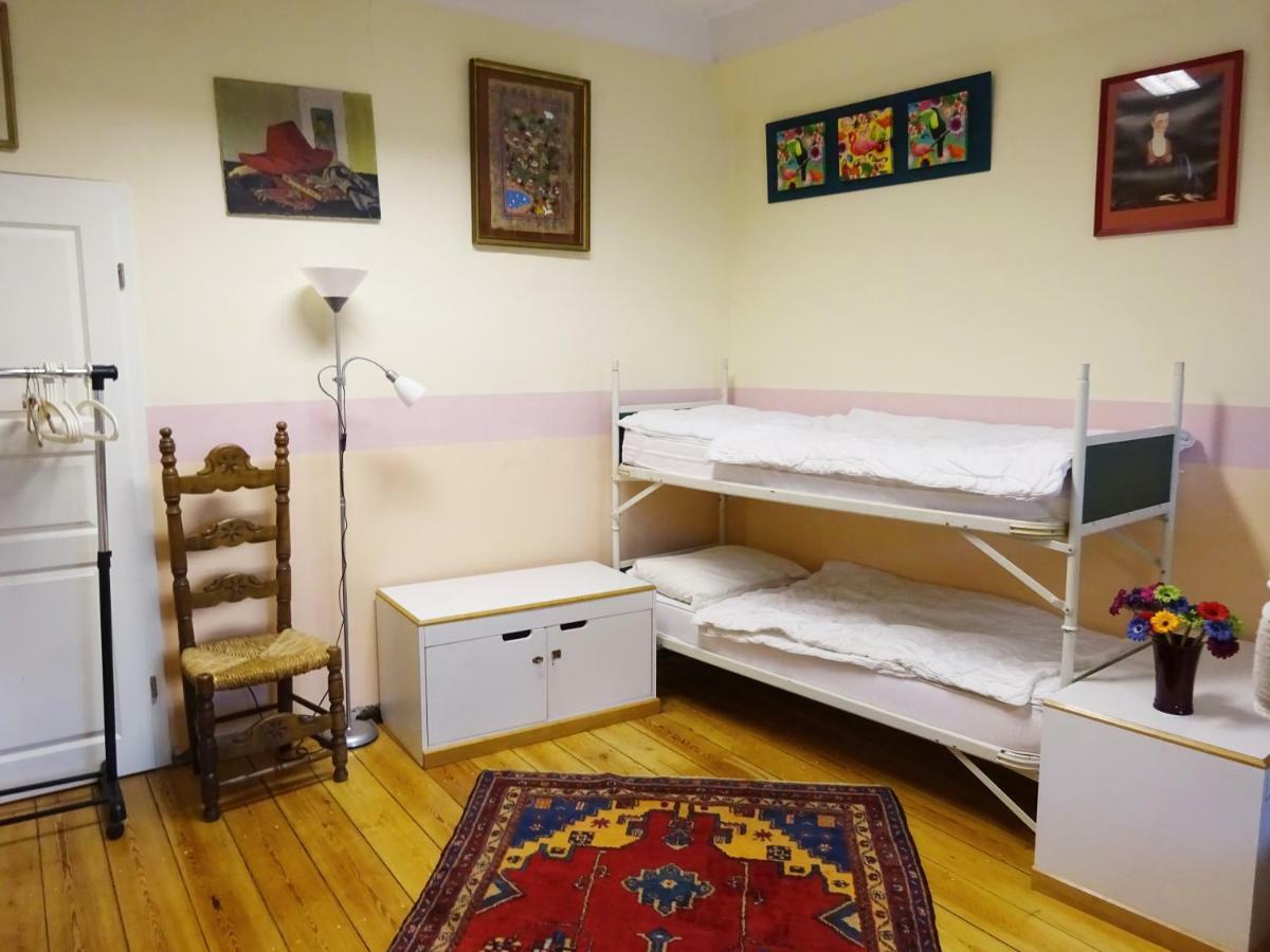 Hummel Hostel - Historische Stadtvilla Mit Garten Výmar Exteriér fotografie
