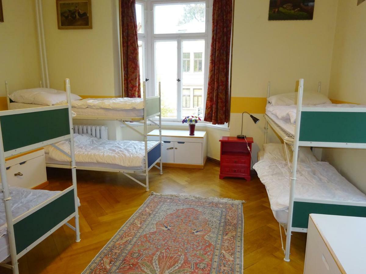 Hummel Hostel - Historische Stadtvilla Mit Garten Výmar Exteriér fotografie