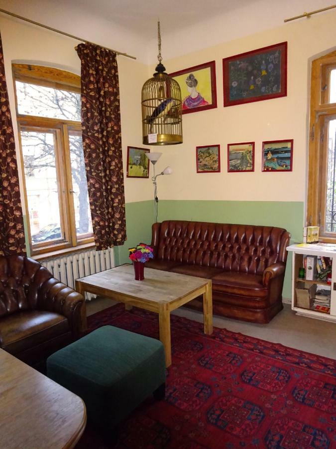 Hummel Hostel - Historische Stadtvilla Mit Garten Výmar Exteriér fotografie